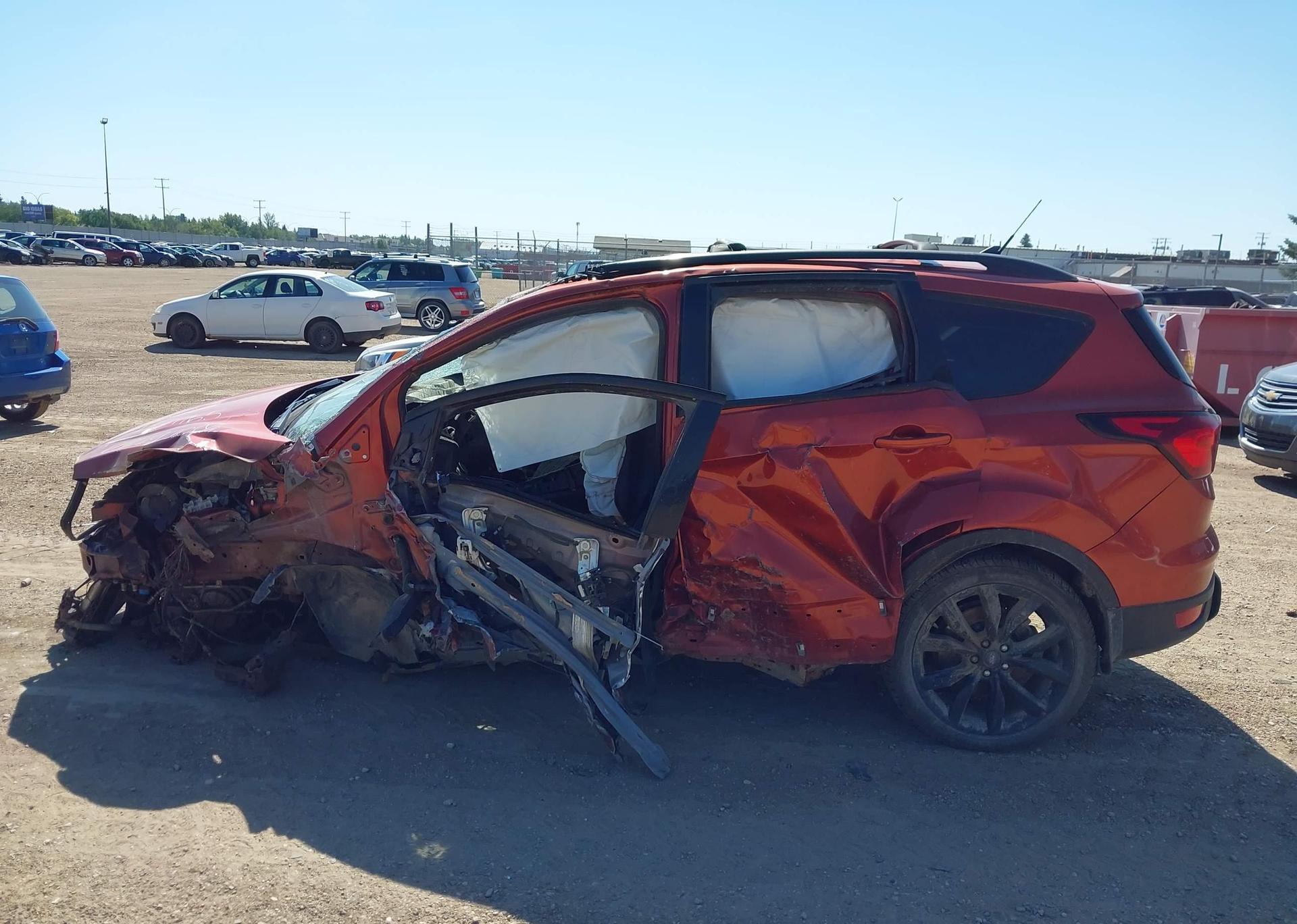 2019 FORD ESCAPE SE