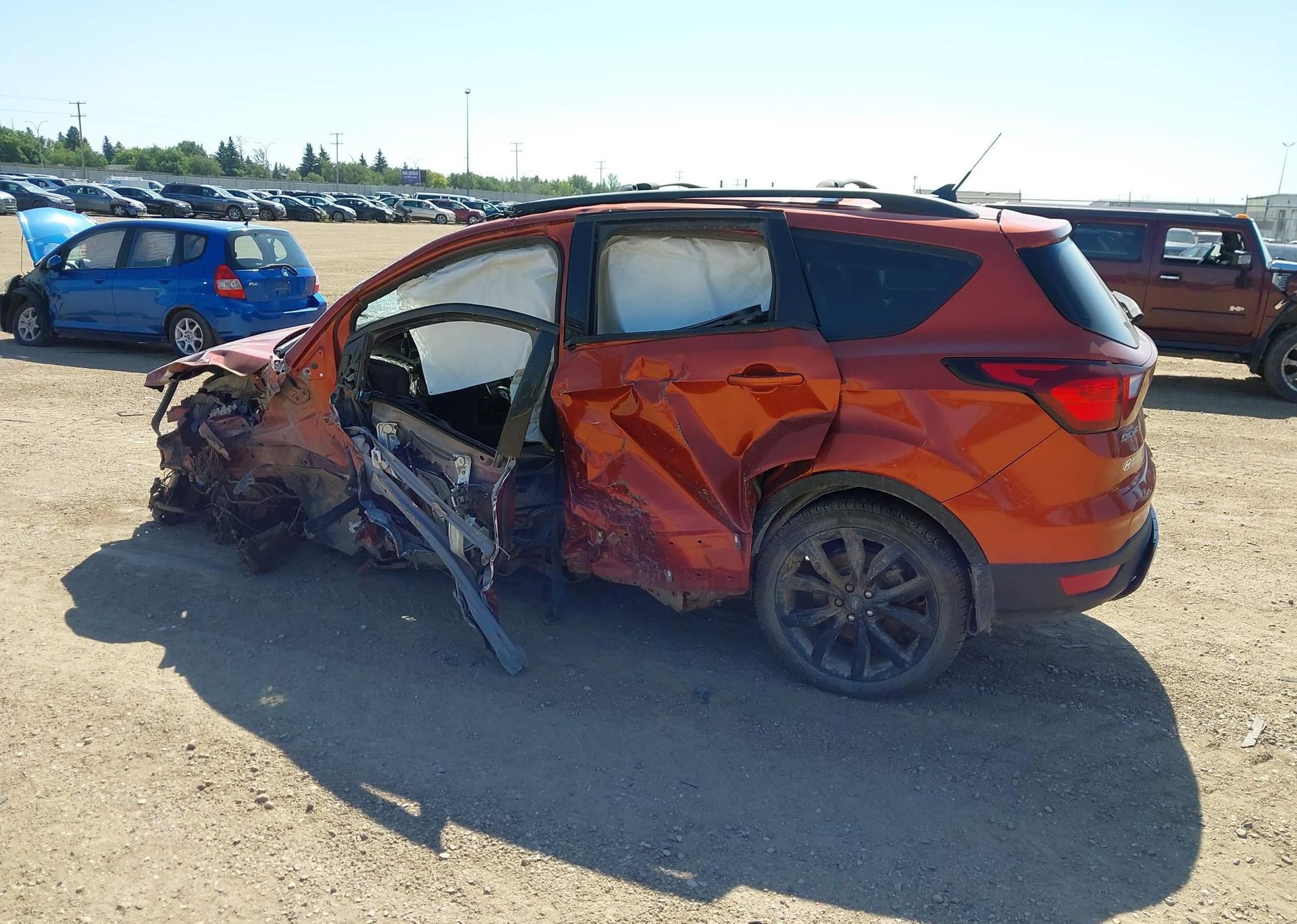 2019 FORD ESCAPE SE