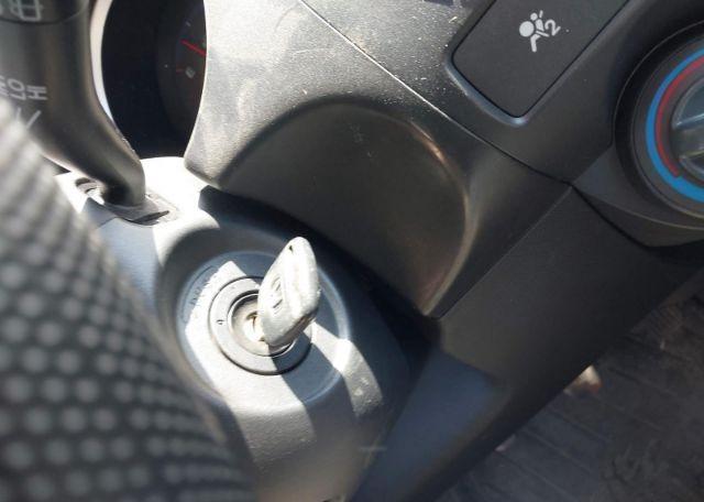 2007 HONDA FIT