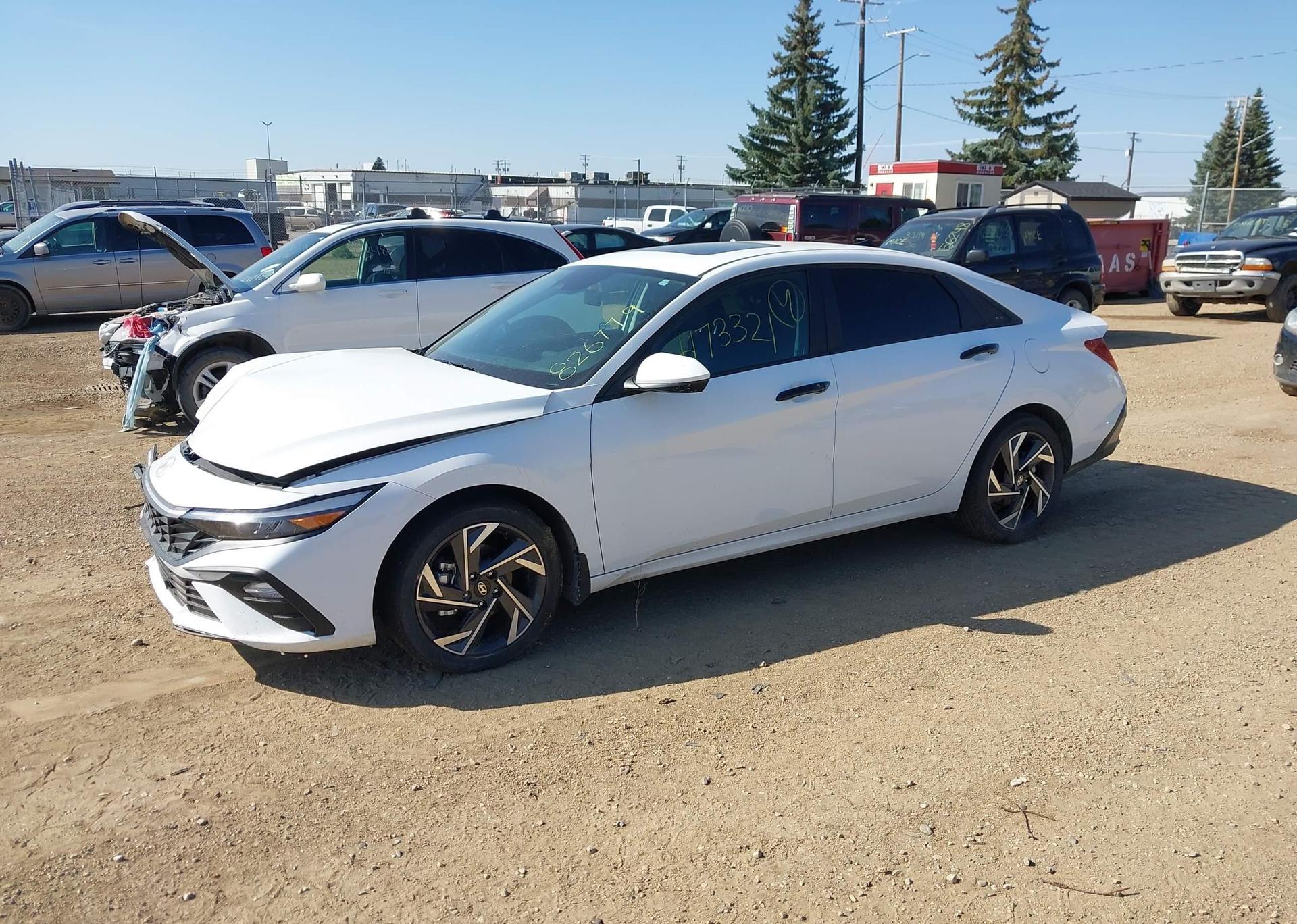 2024 HYUNDAI ELANTRA SEL