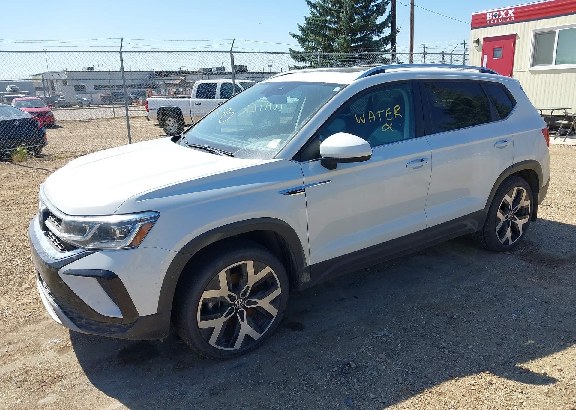 2022 VOLKSWAGEN TAOS SEL