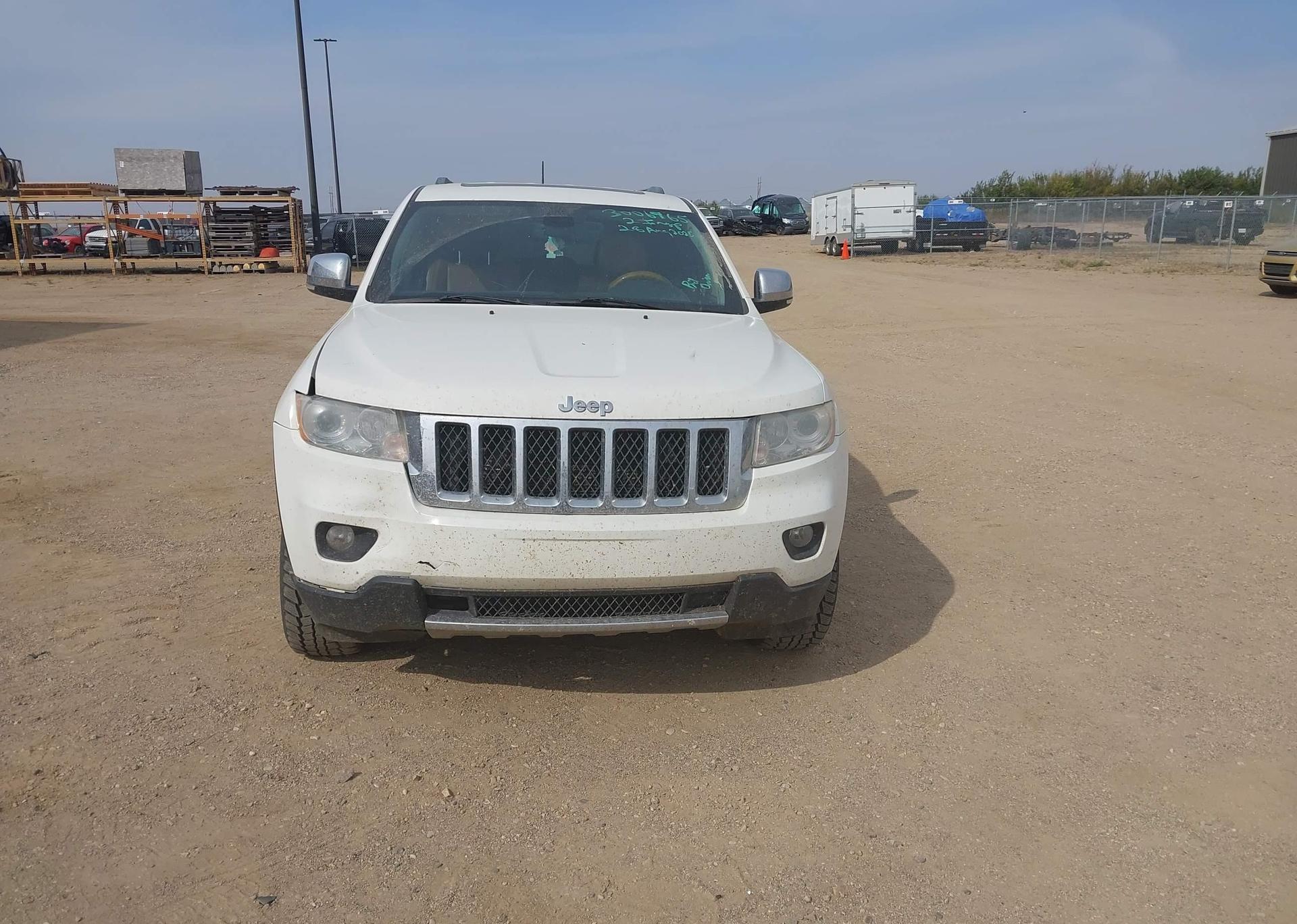 2011 JEEP GRAND CHEROKEE OVERLAND