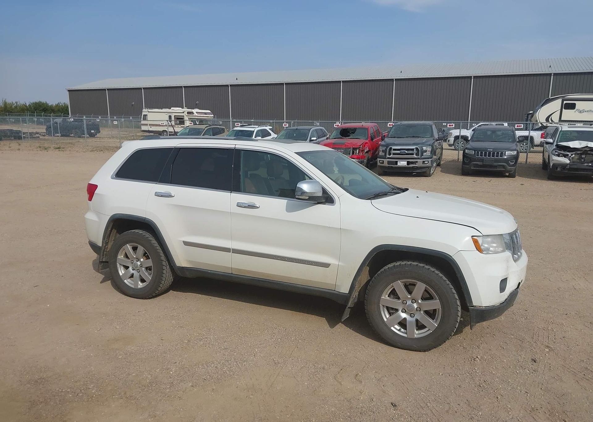 2011 JEEP GRAND CHEROKEE OVERLAND