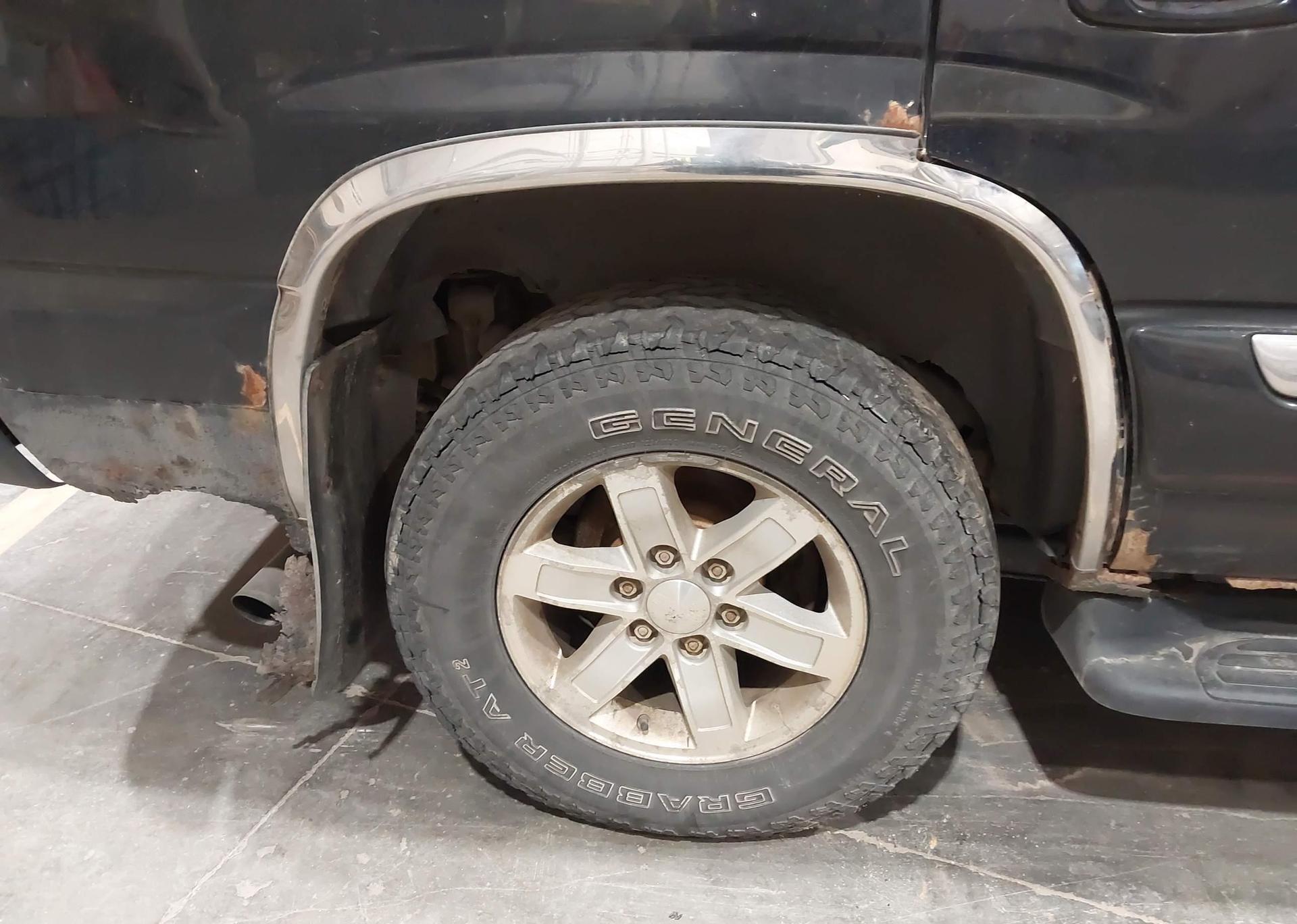 2005 GMC YUKON