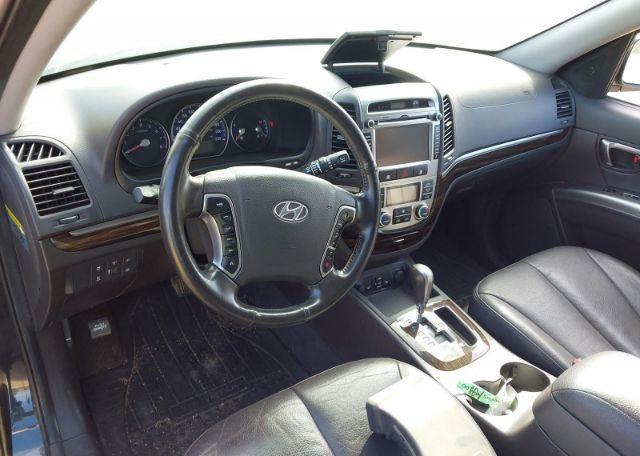 2010 HYUNDAI SANTA FE SE