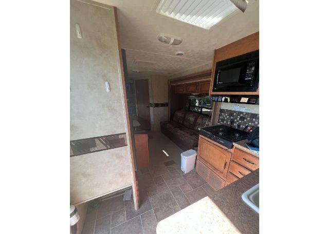 2011 PALOMINO 28 BHS