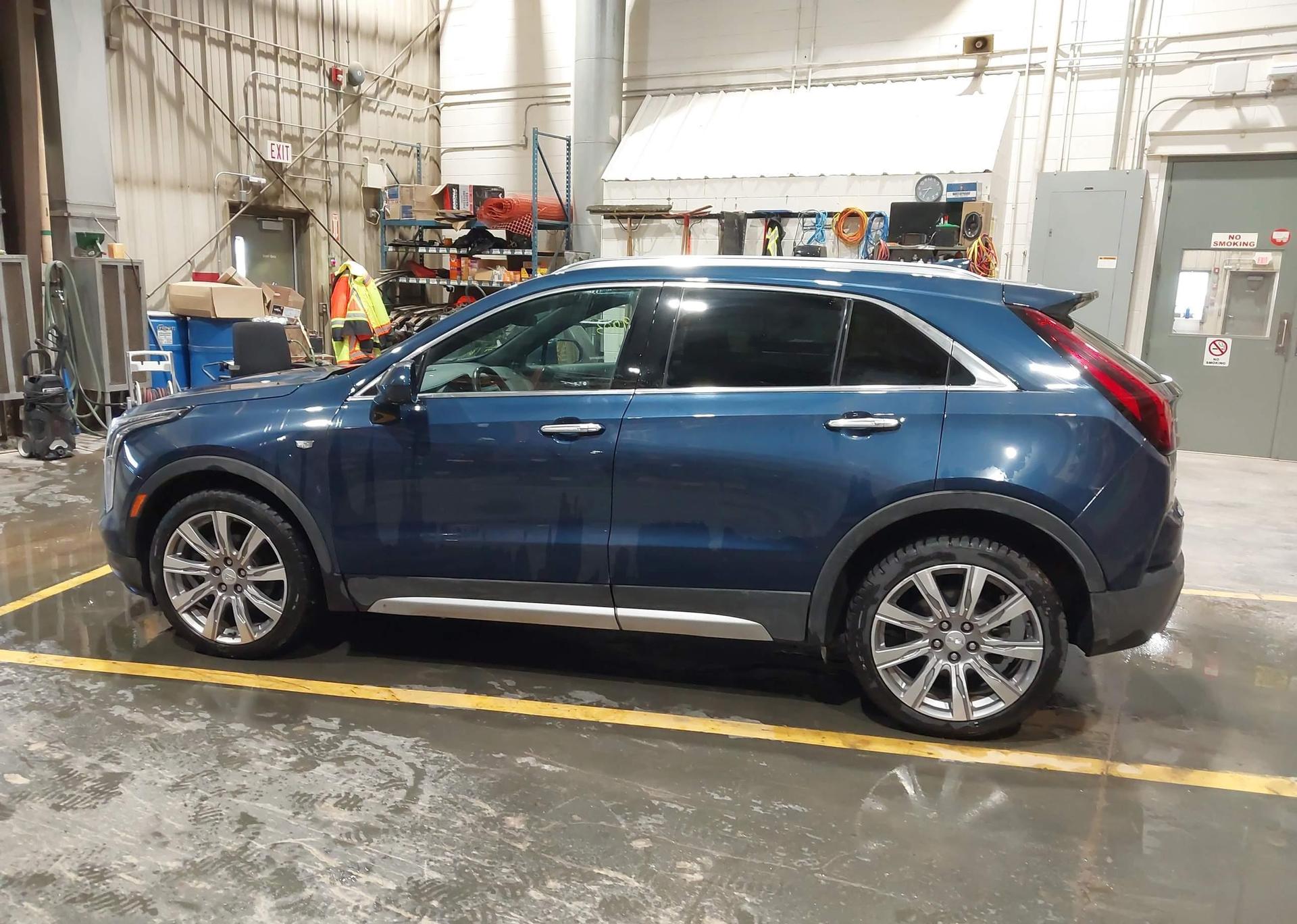 2019 CADILLAC XT4 PREMIUM LUXURY