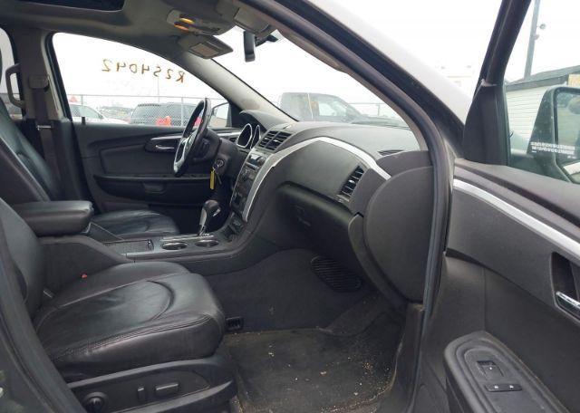 2011 CHEVROLET TRAVERSE LT