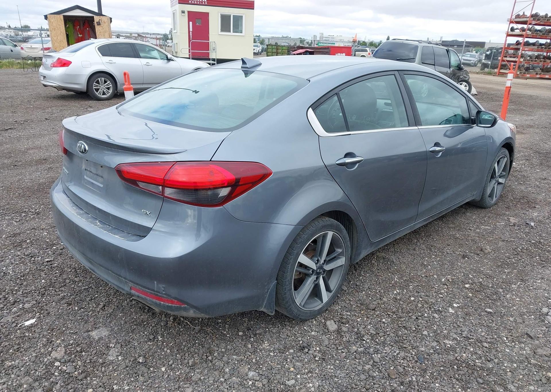 2017 KIA FORTE EX