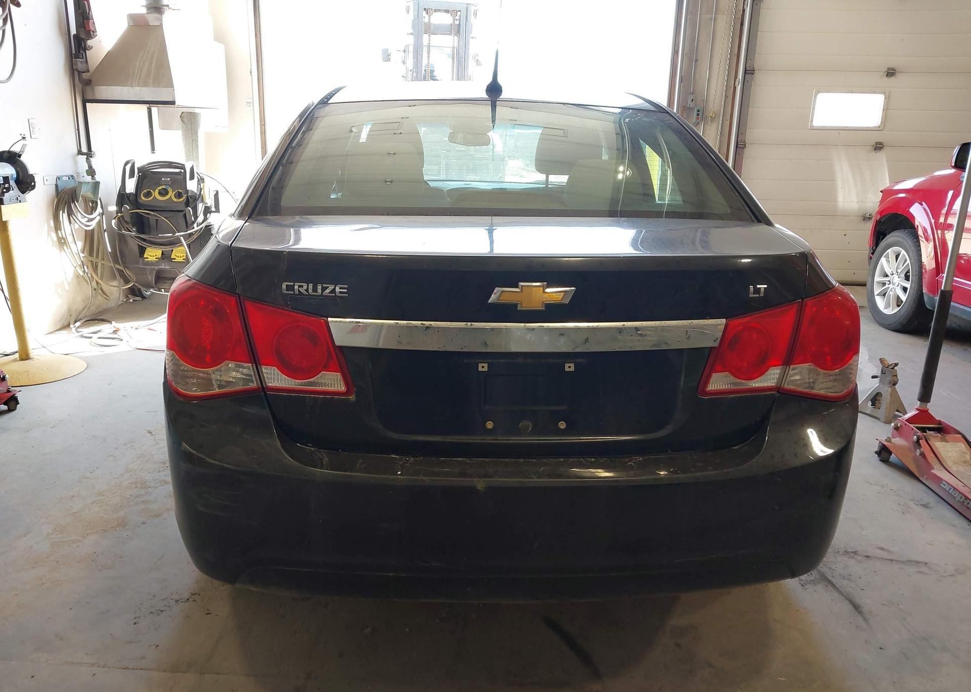2011 CHEVROLET CRUZE LT