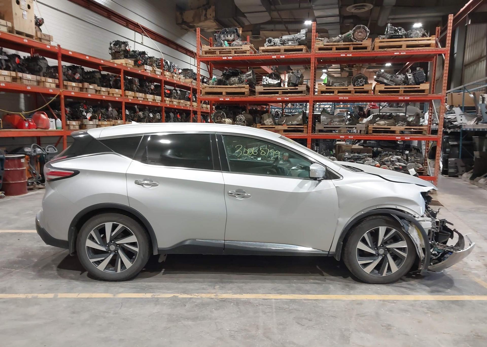 2015 NISSAN MURANO S