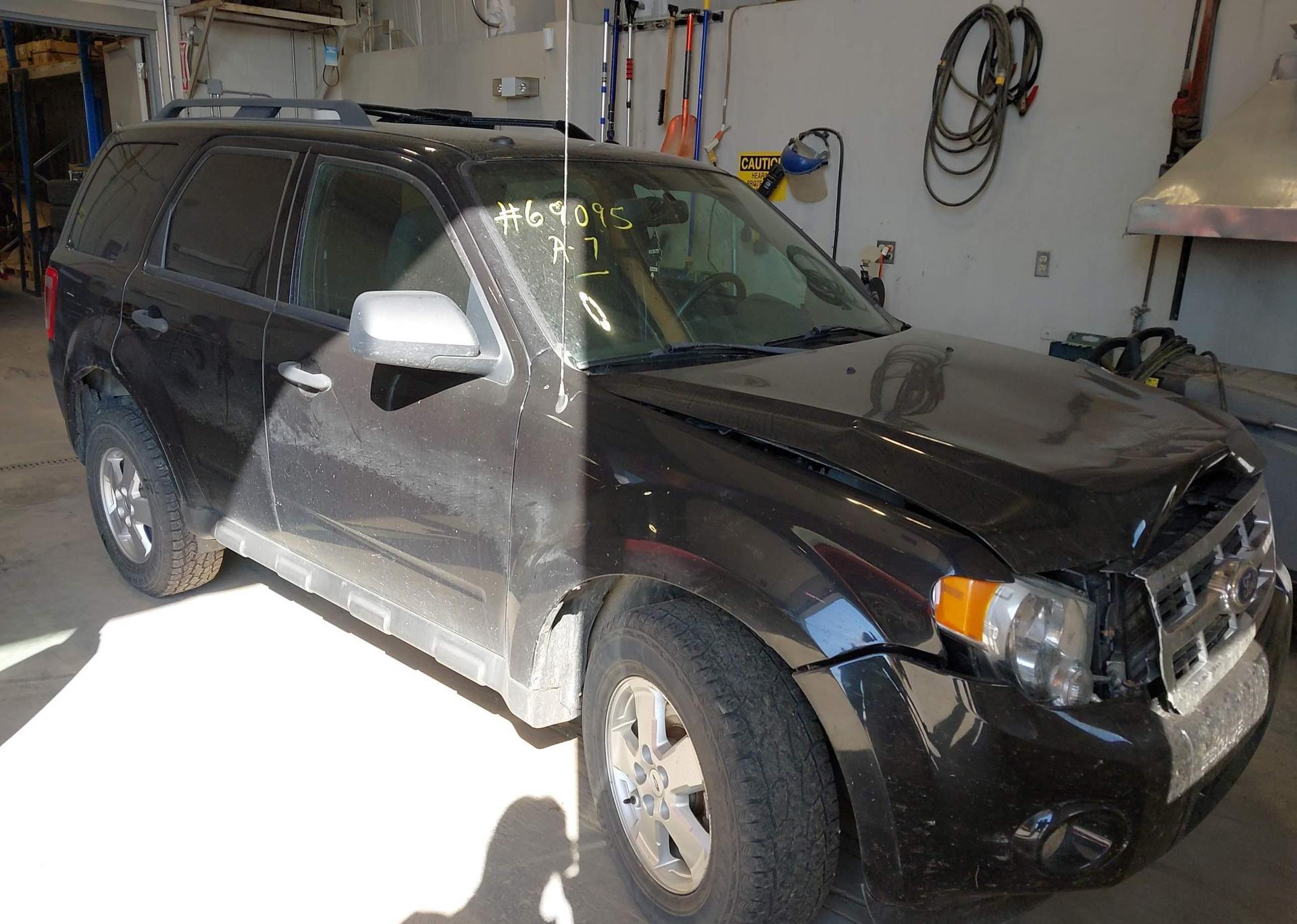 2011 FORD ESCAPE XLT