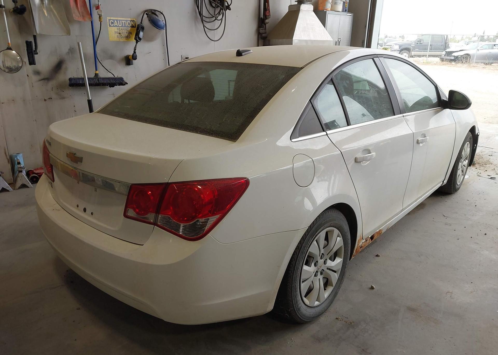 2012 CHEVROLET CRUZE LS