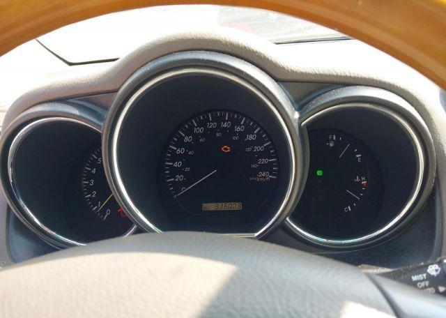 2004 LEXUS RX 330