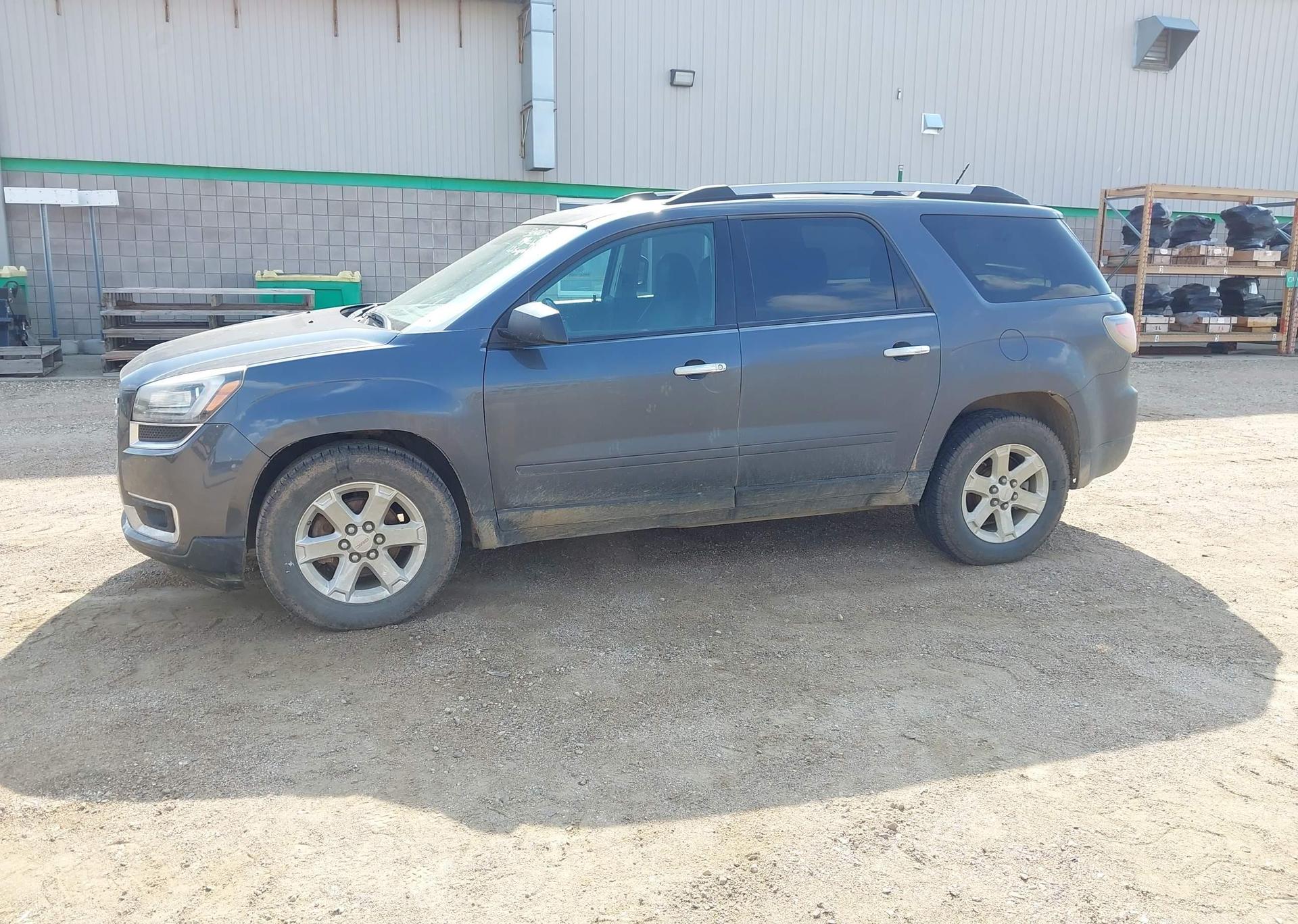 2013 GMC ACADIA SLE