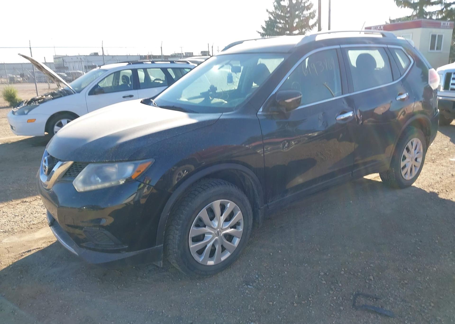 2015 NISSAN ROGUE S