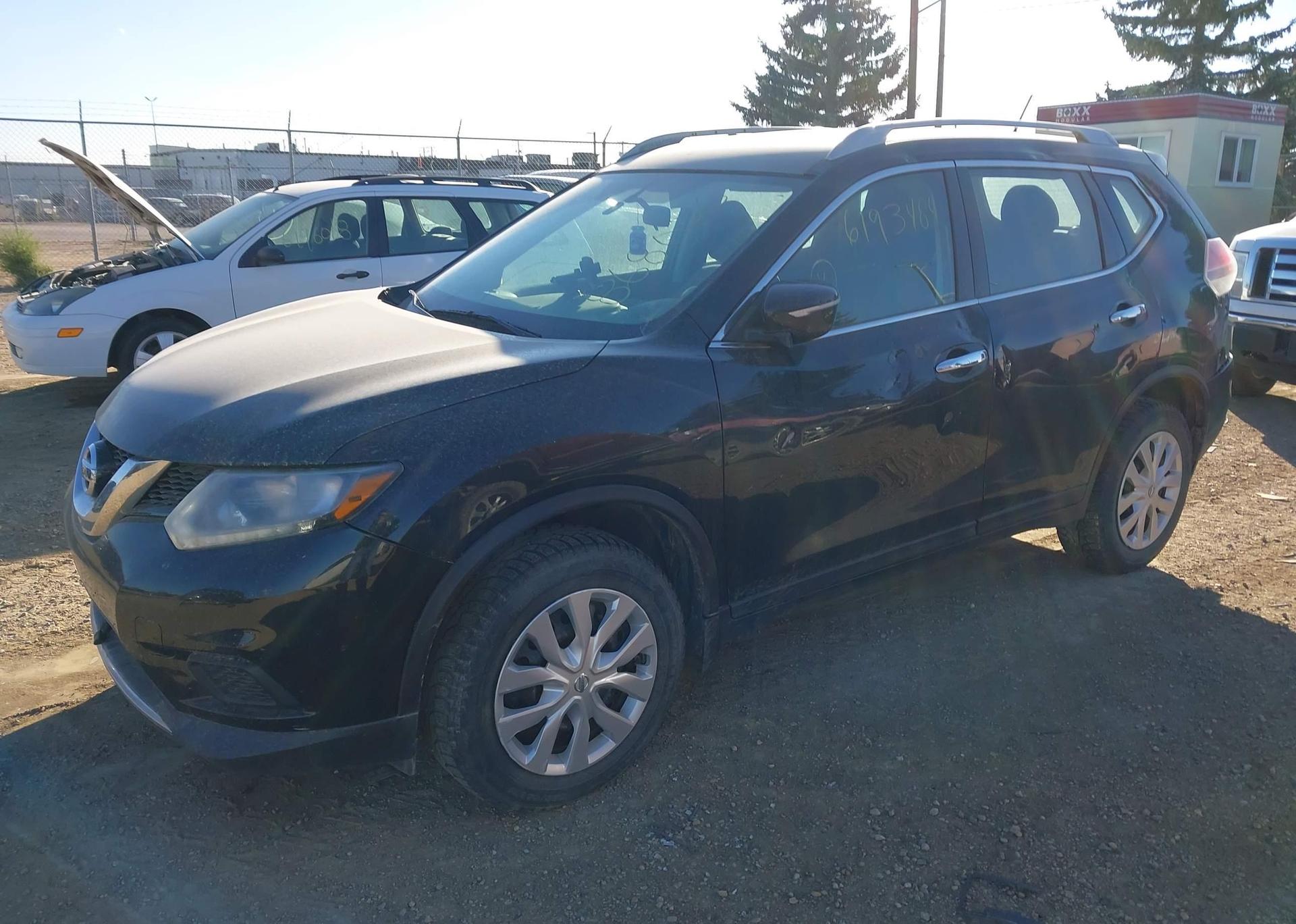 2015 NISSAN ROGUE S