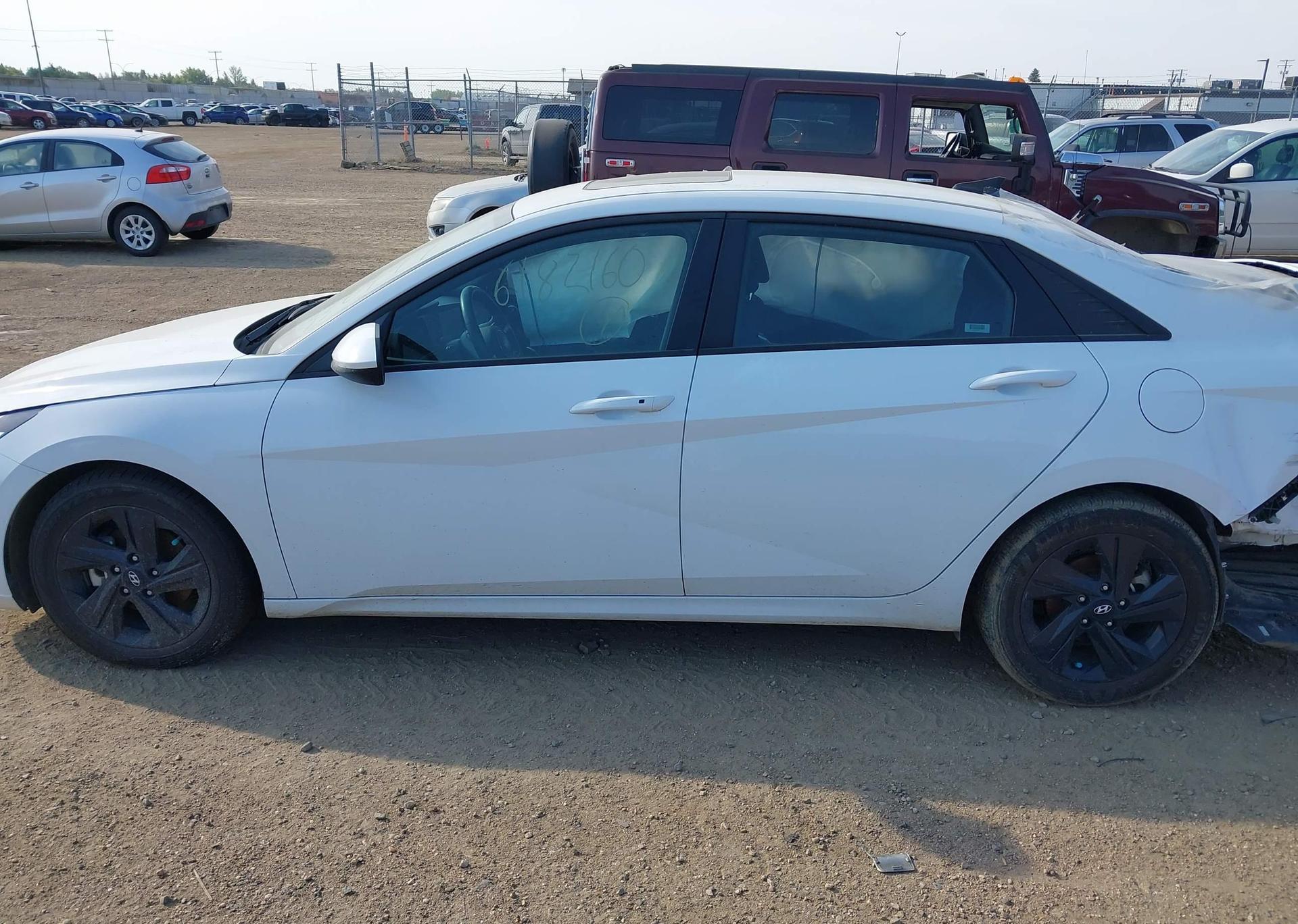 2022 HYUNDAI ELANTRA SEL