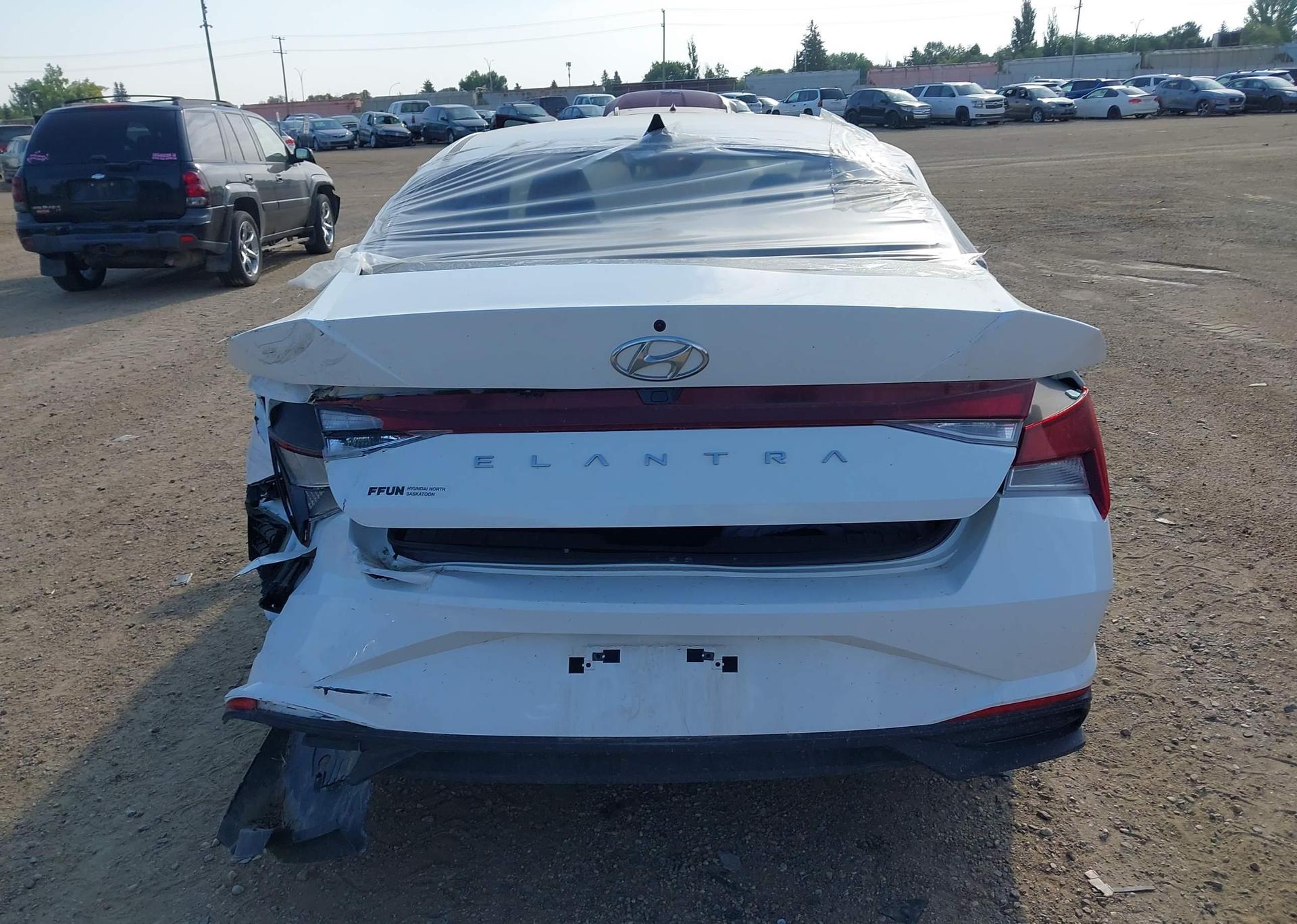 2022 HYUNDAI ELANTRA SEL