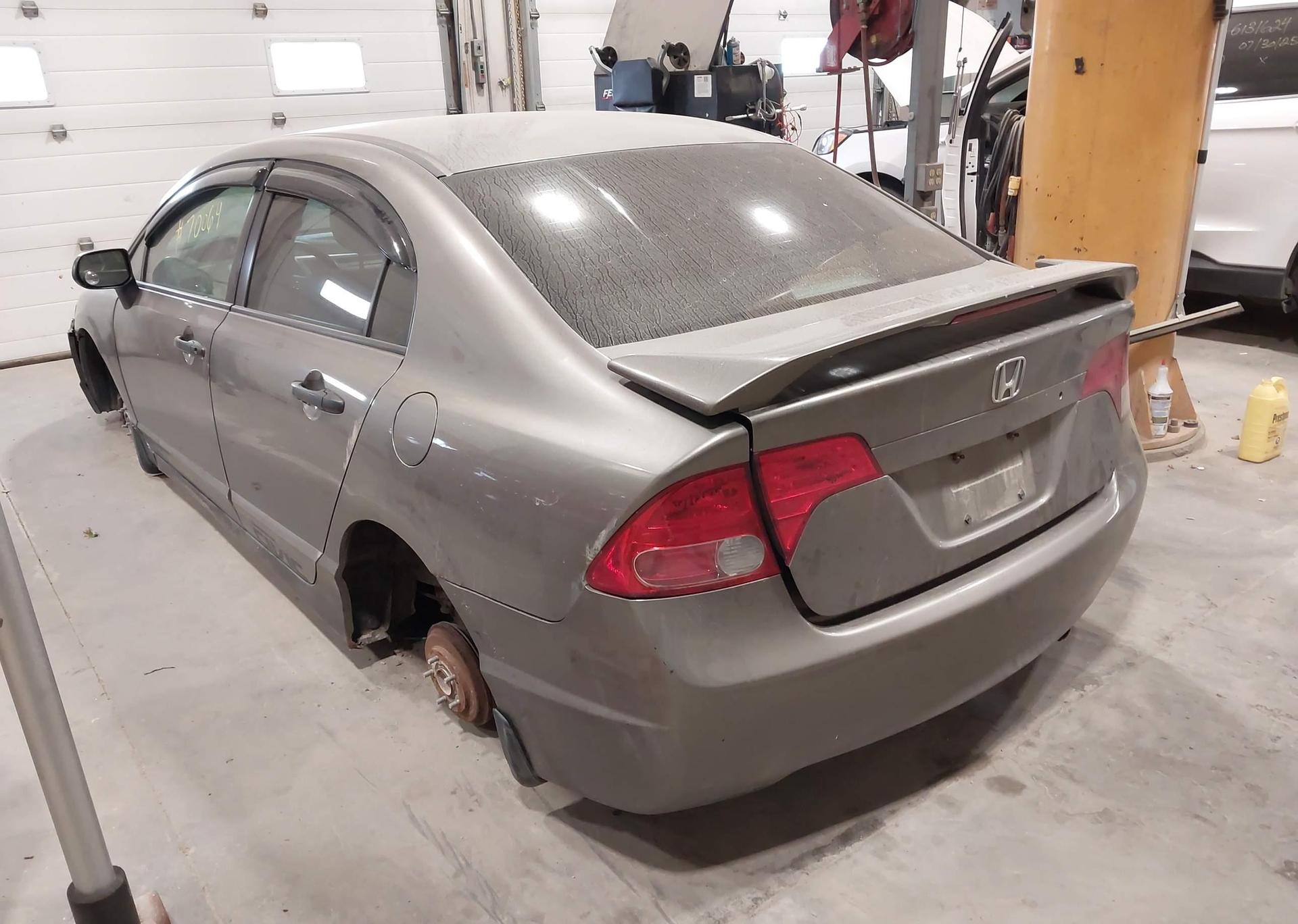 2006 HONDA CIVIC DX VP