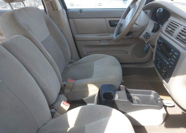 2004 FORD TAURUS SE