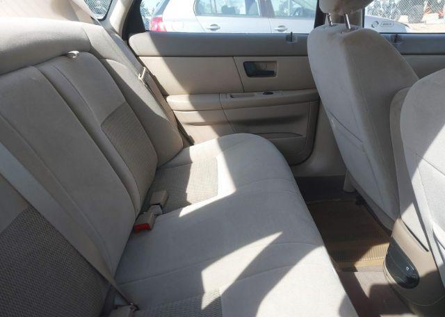 2004 FORD TAURUS SE