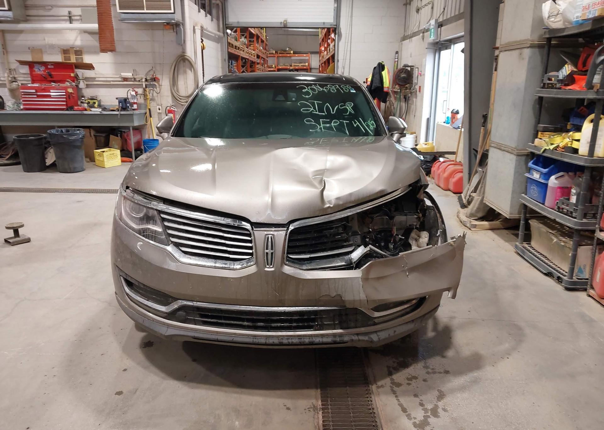 2016 LINCOLN MKX RESERVE