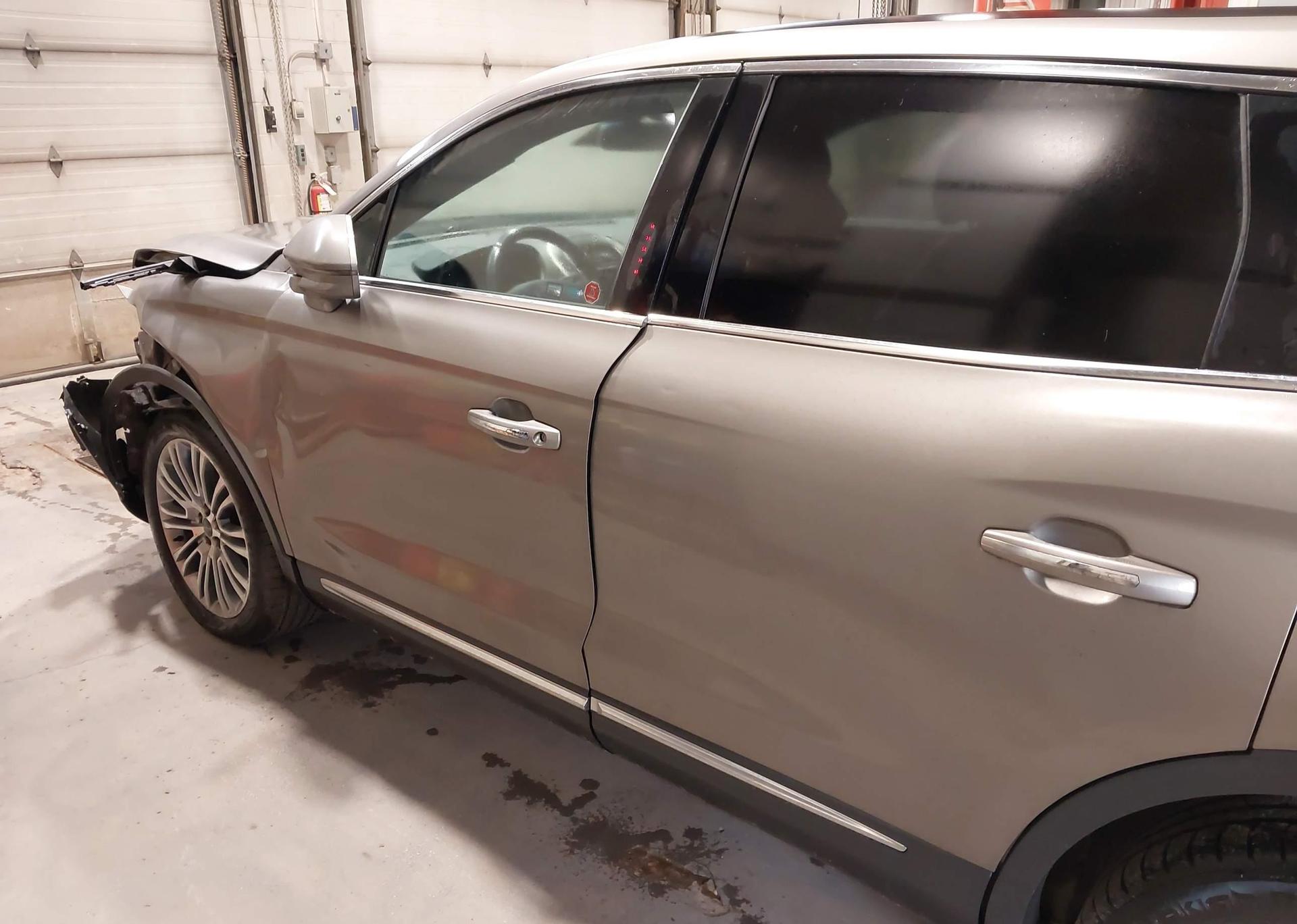 2016 LINCOLN MKX RESERVE