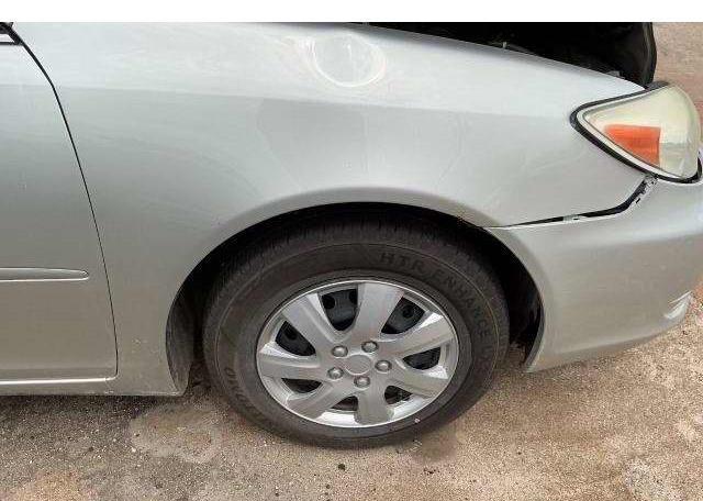 2002 TOYOTA CAMRY LE