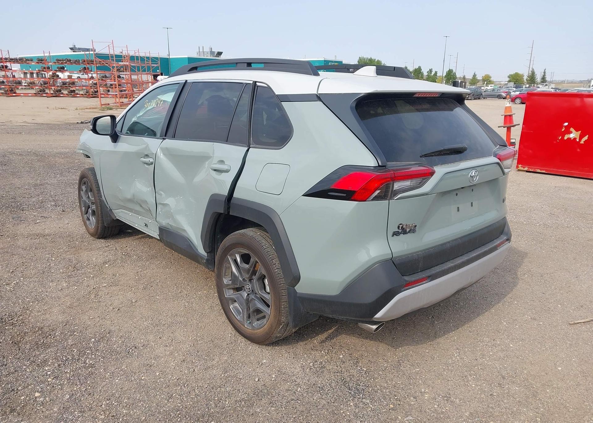 2023 TOYOTA RAV4 ADVENTURE