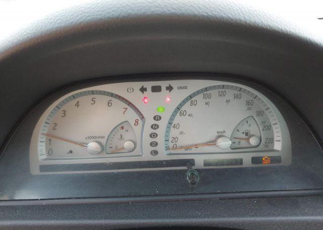 2002 TOYOTA CAMRY LE