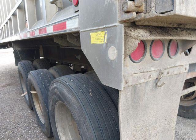 2005 MAC TRAILER MFG END DUMP