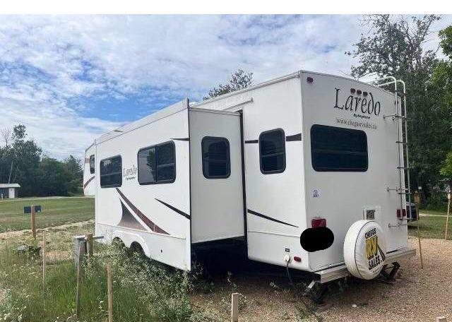 2005 KEYSTONE CAMPER