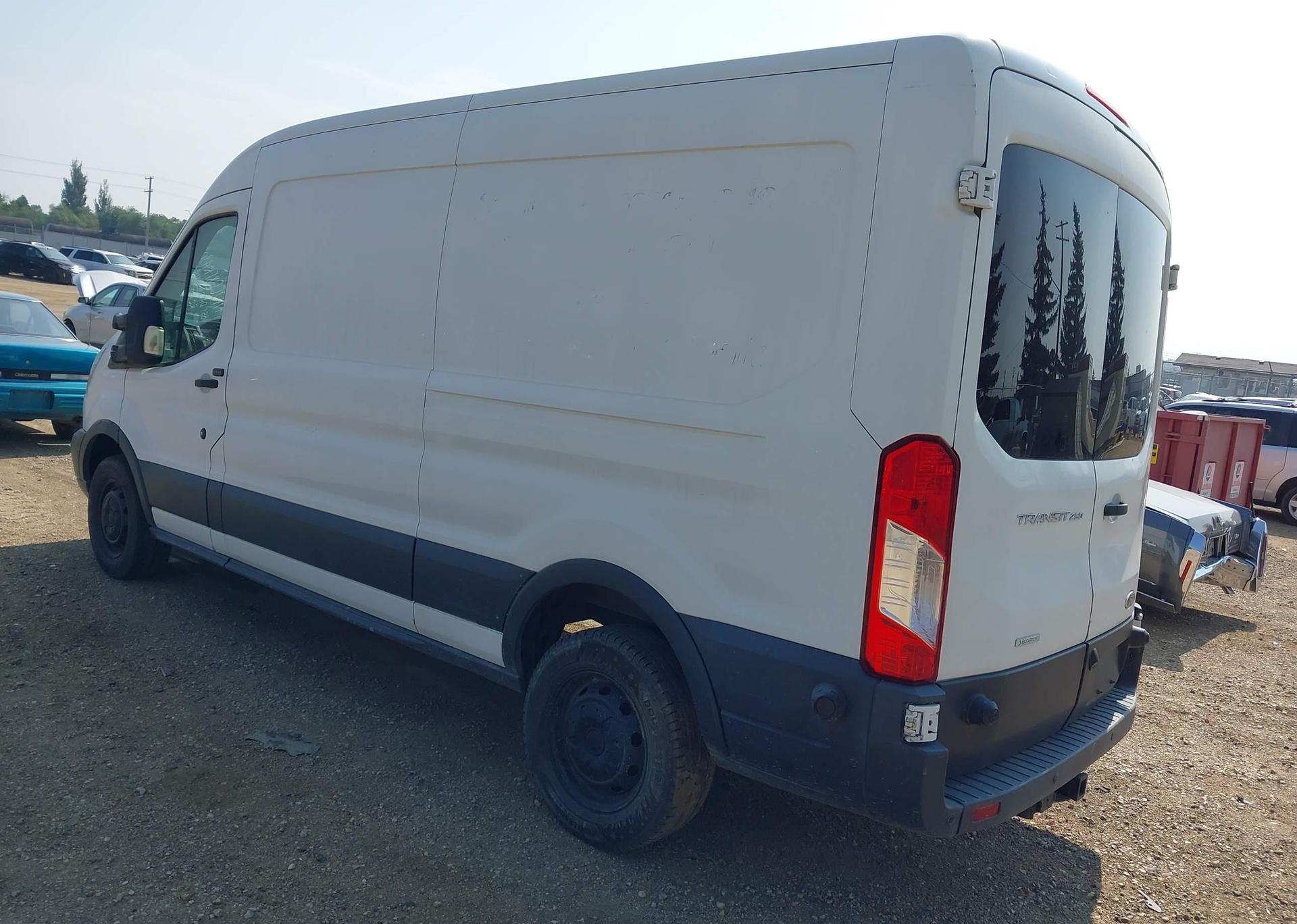 2015 FORD transit t-250