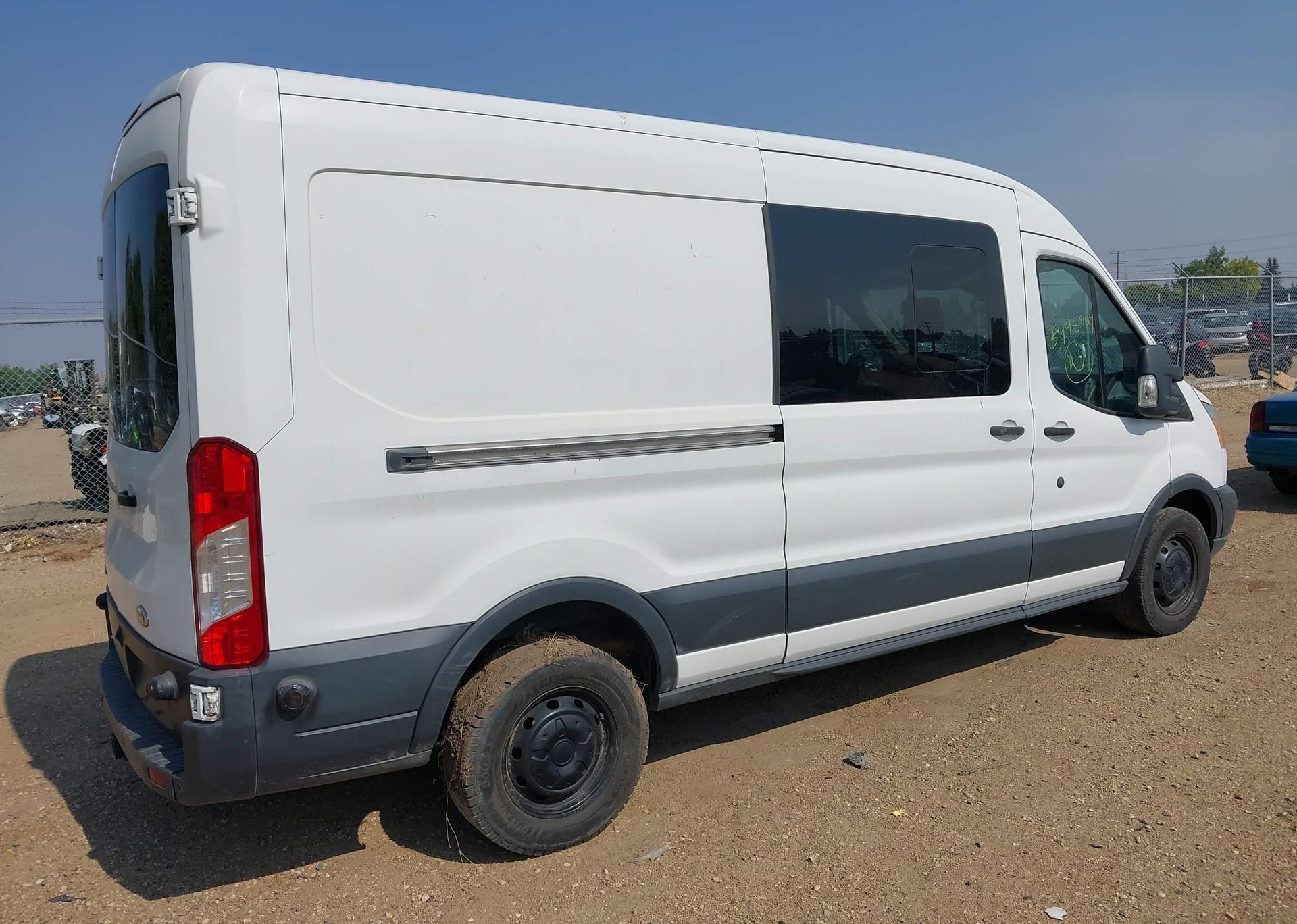 2015 FORD transit t-250