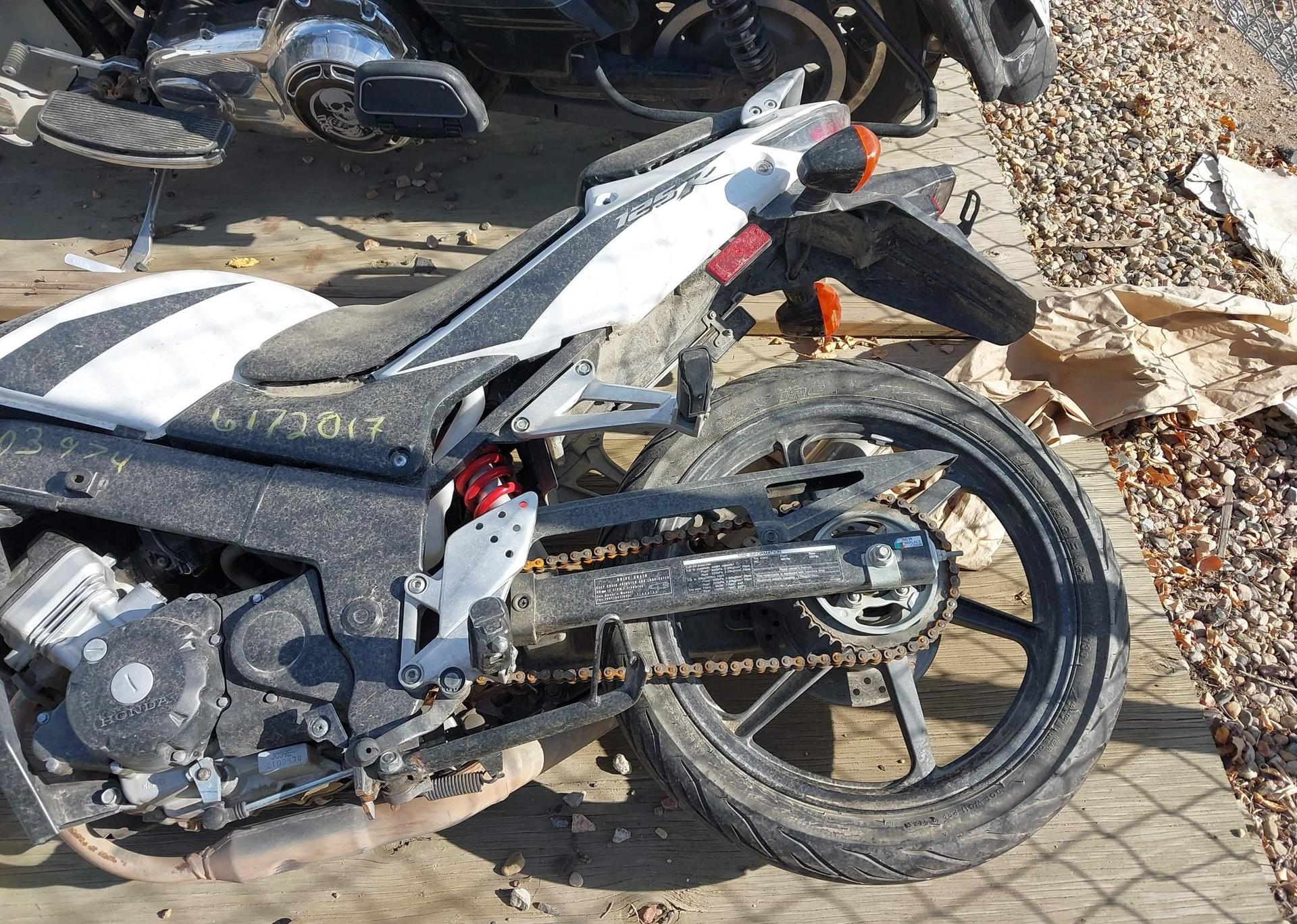 2008 HONDA CBR125-R