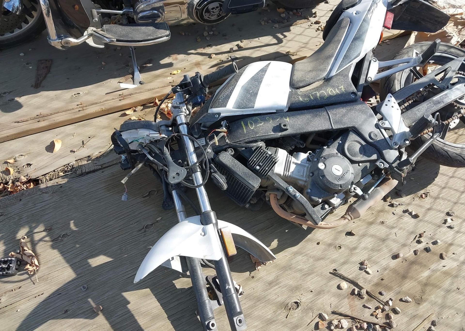 2008 HONDA CBR125-R