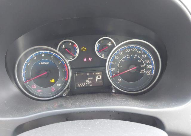 2011 SUZUKI SX4 LE