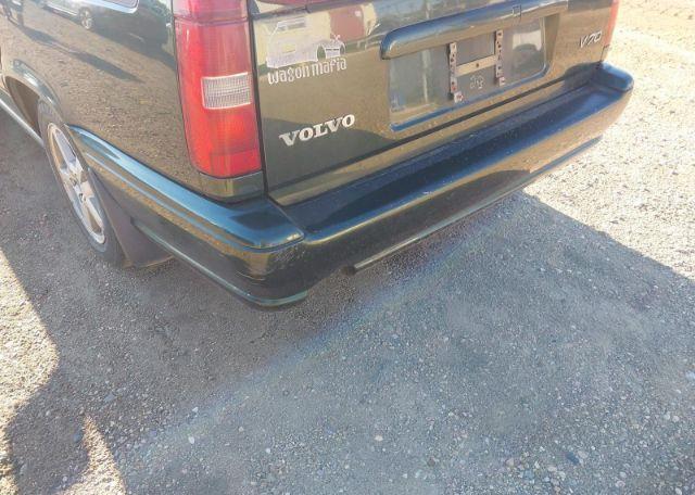 1999 VOLVO V70