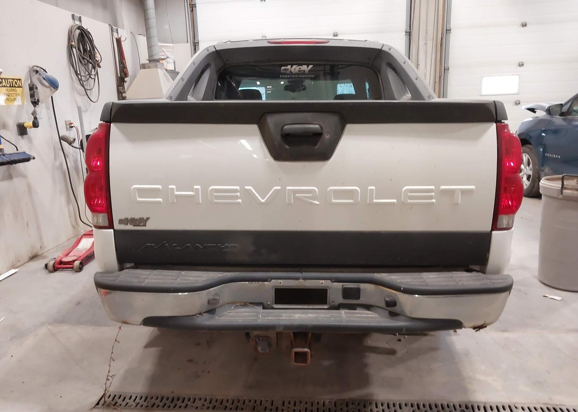 2005 CHEVROLET AVALANCHE K1500