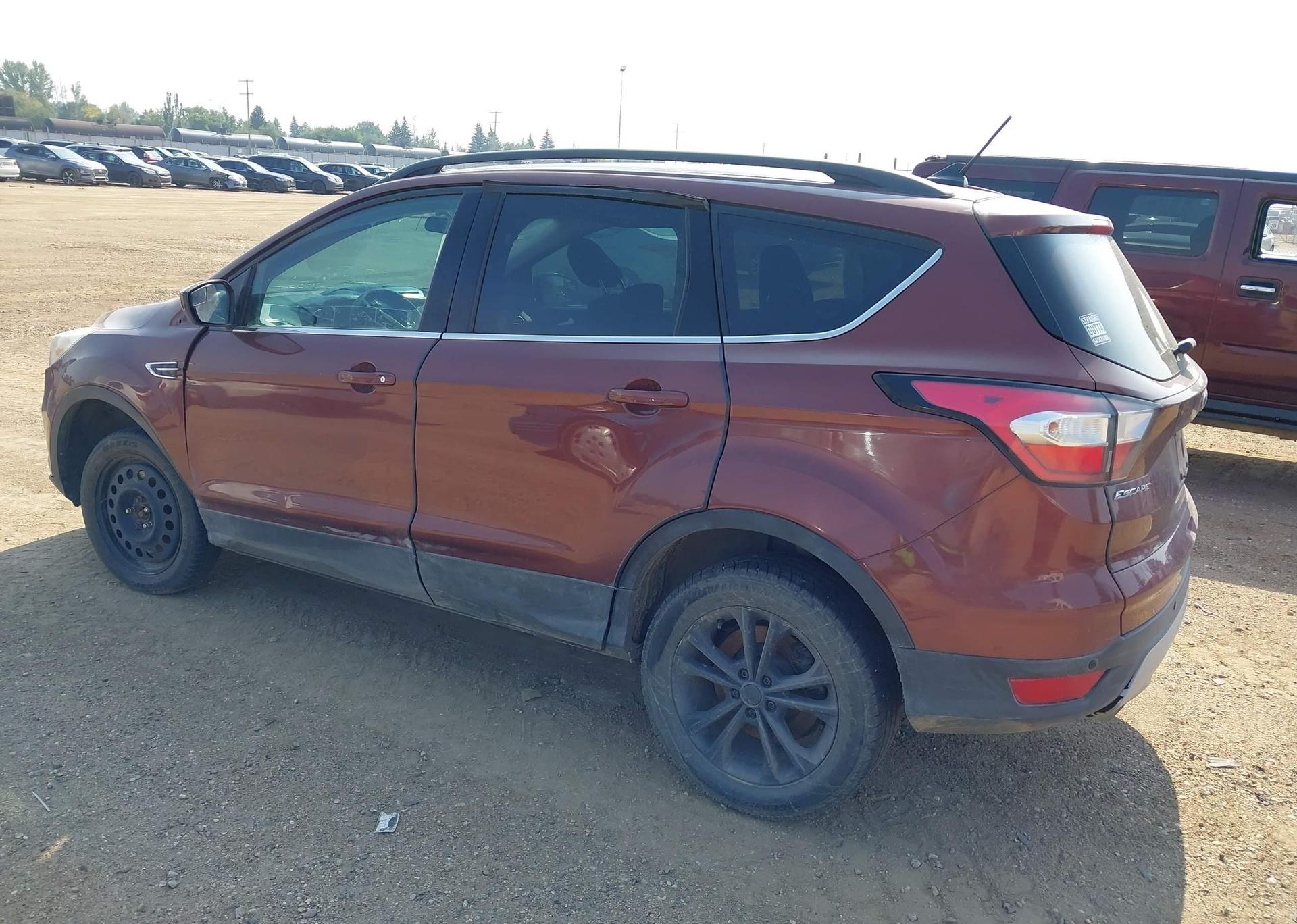 2018 FORD ESCAPE SE