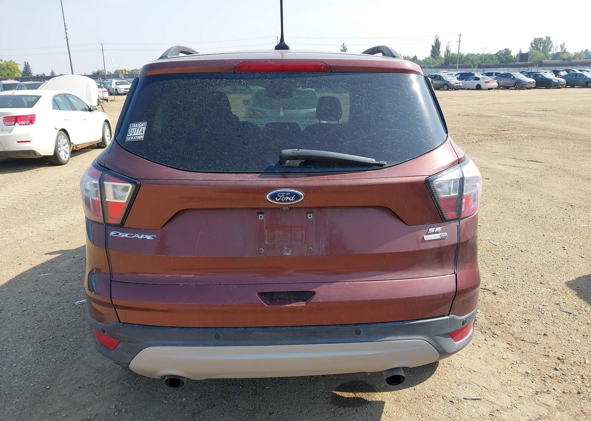 2018 FORD ESCAPE SE