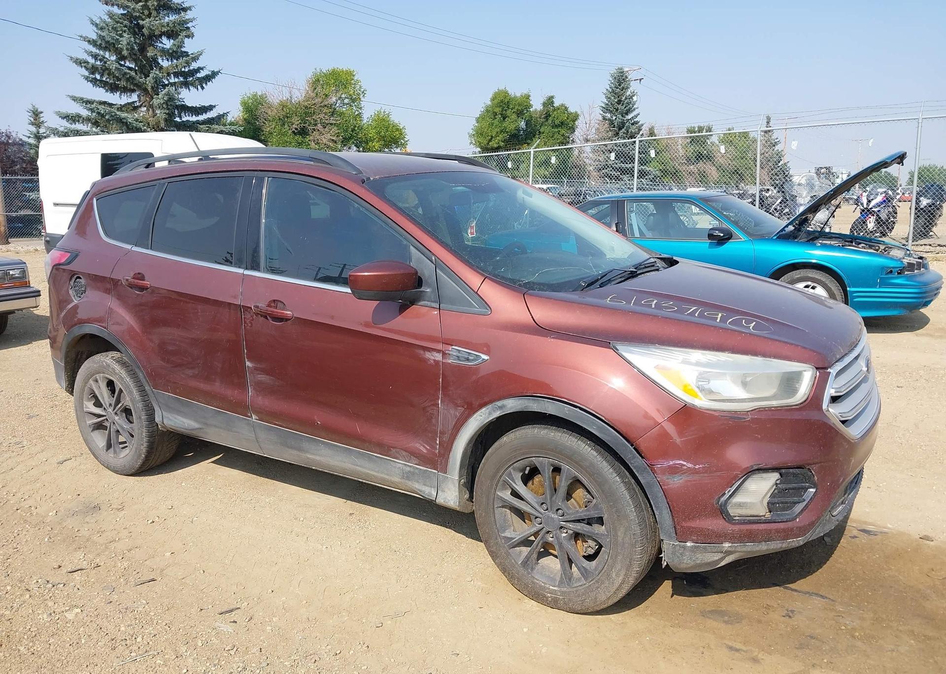 2018 FORD ESCAPE SE