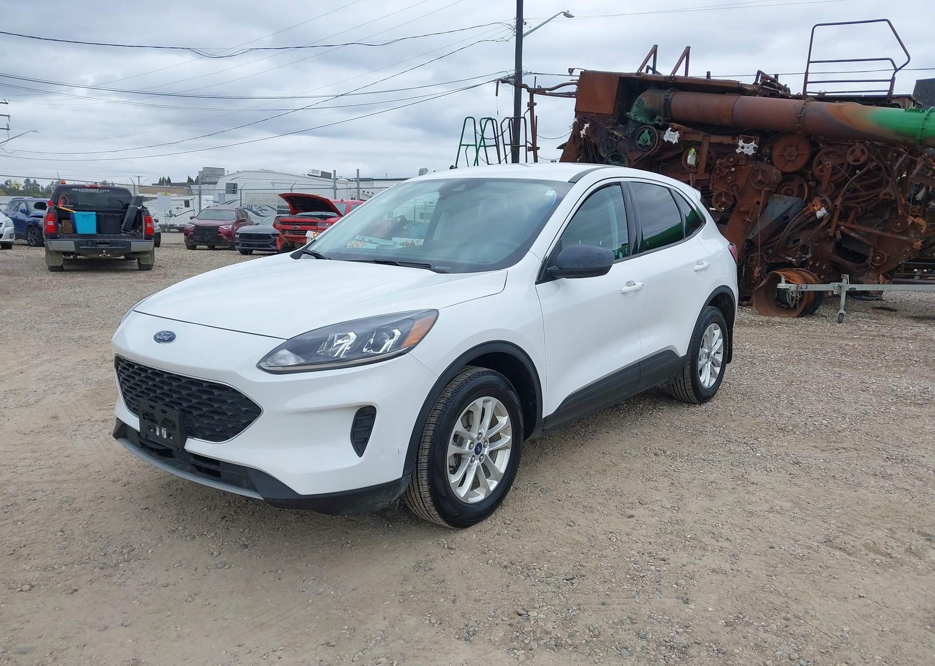 2022 FORD ESCAPE SE