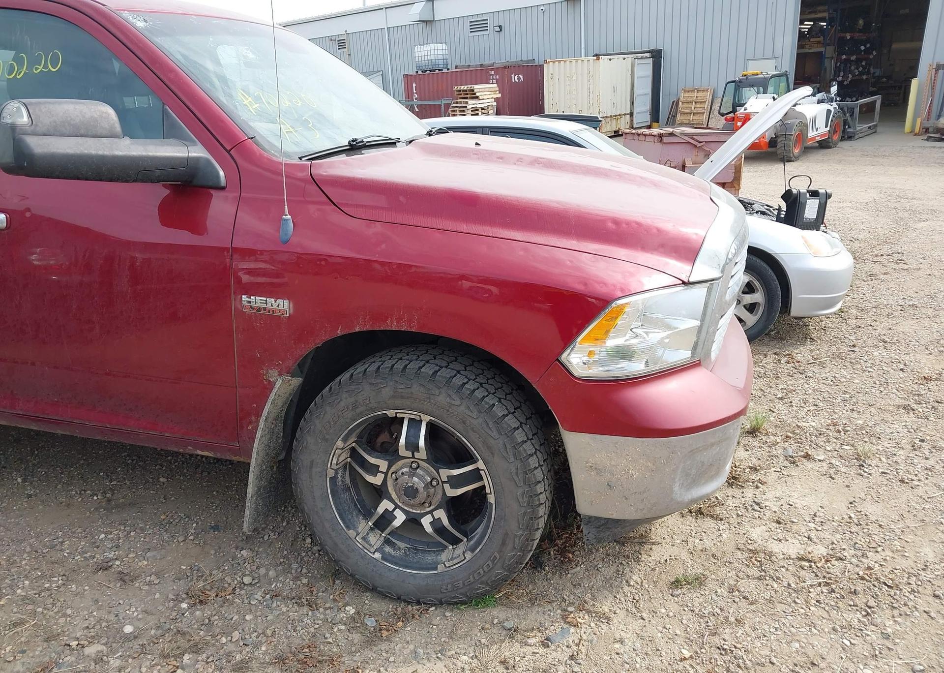 2013 RAM 1500 SLT