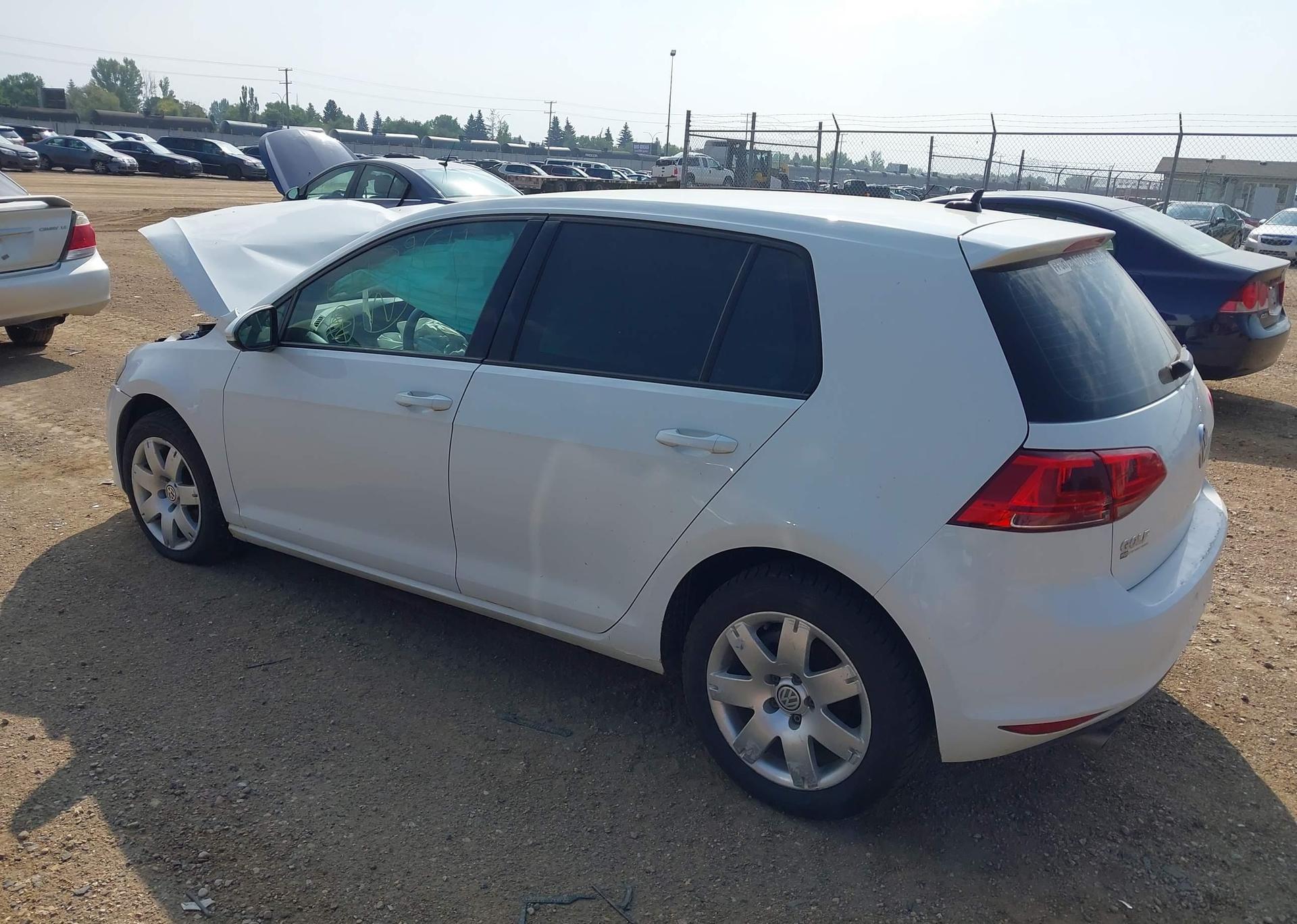 2015 VOLKSWAGEN GOLF TDI