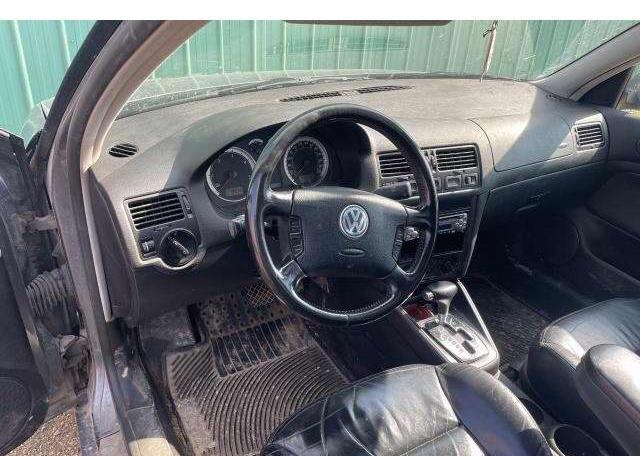 2005 VOLKSWAGEN JETTA GLS TDI