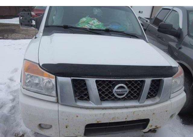 2013 NISSAN TITAN S