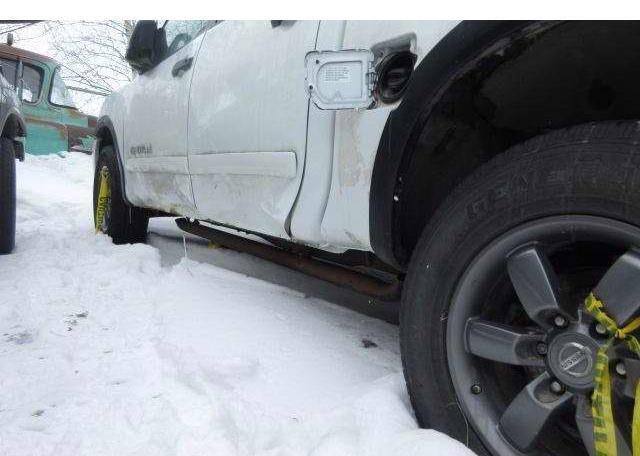 2013 NISSAN TITAN S