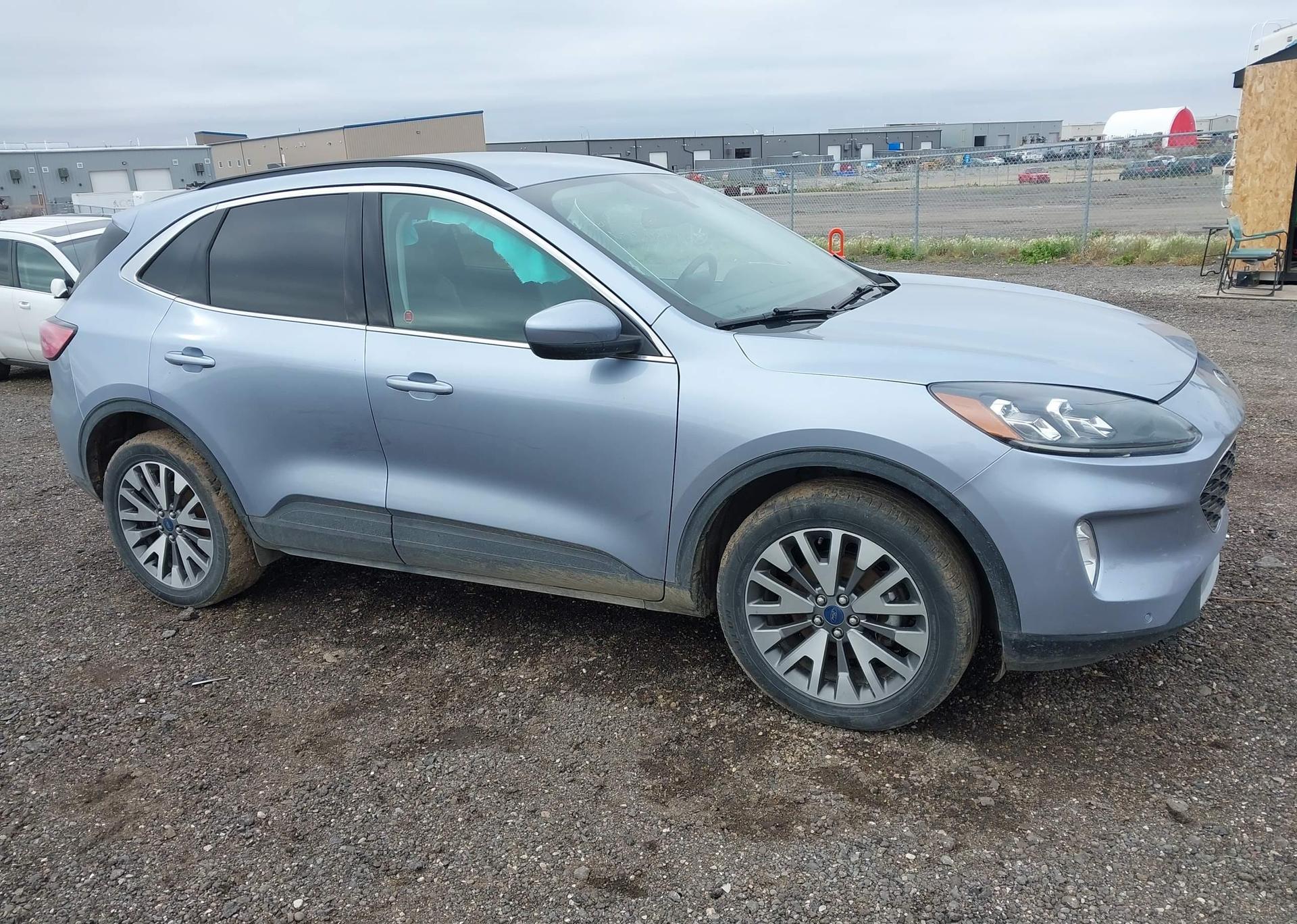2022 FORD ESCAPE TITANIUM